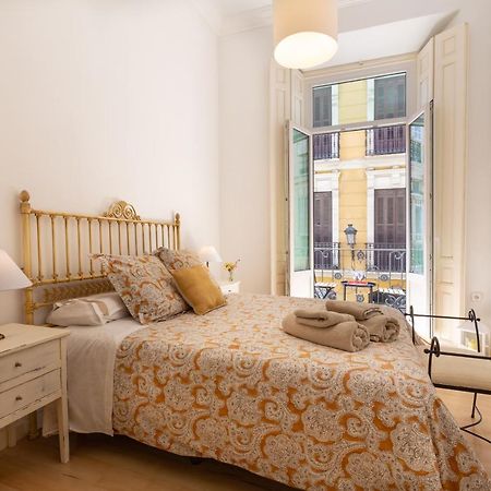 Apartamento Molina Lario Catedral มาลากา ภายนอก รูปภาพ
