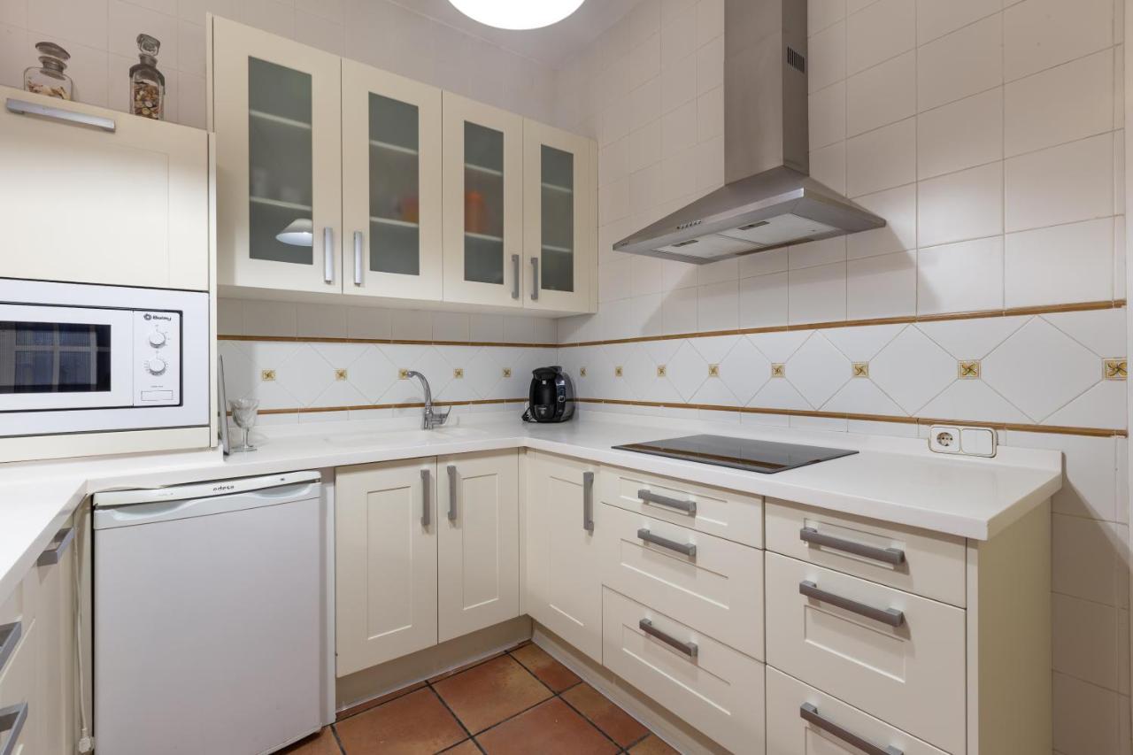 Apartamento Molina Lario Catedral มาลากา ภายนอก รูปภาพ